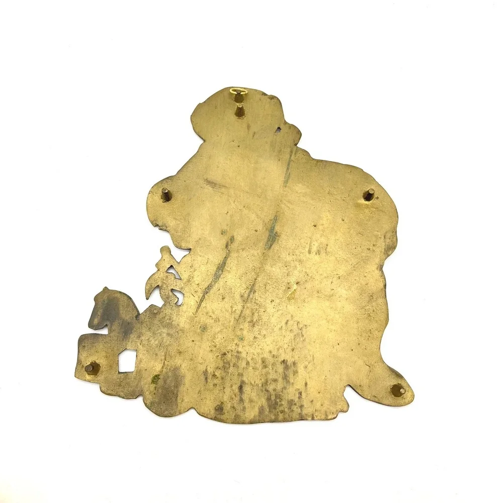 Vintage Solid Brass‎ Santa Claus Trivet Wall Plaque Etched Father Christmas 8.5